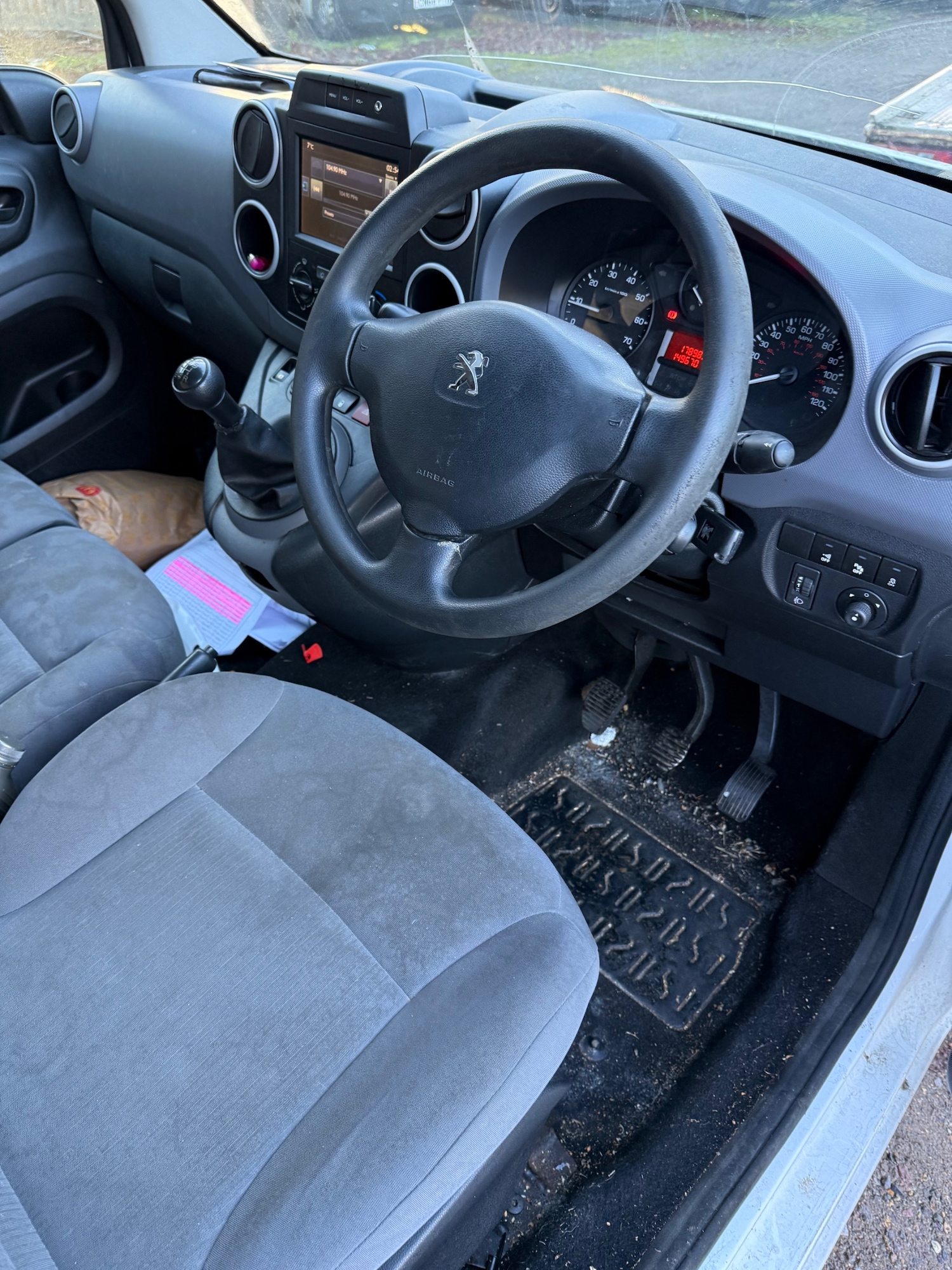 Used Peugeot Partner 2016 for sale - 76797498: Photo 3