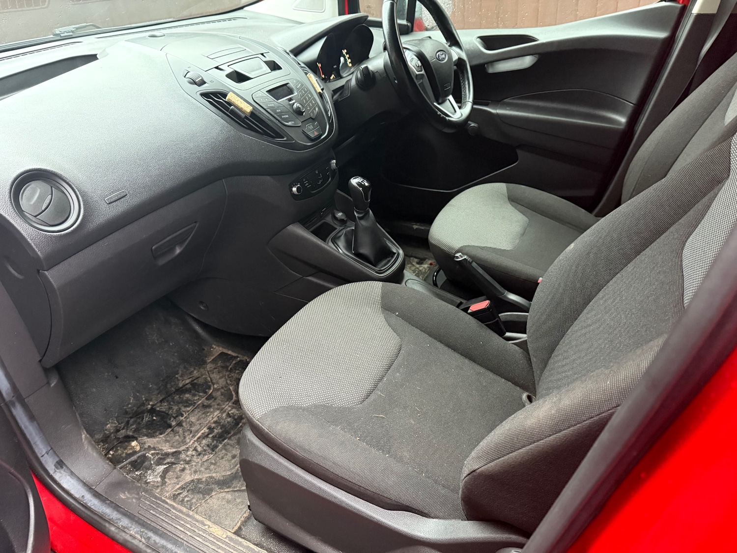 Used Ford Transit Courier 2016 for sale - 77014962: Photo 6