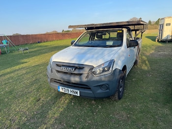 Used Isuzu D-Max 2019 for sale - 74158490: Photo