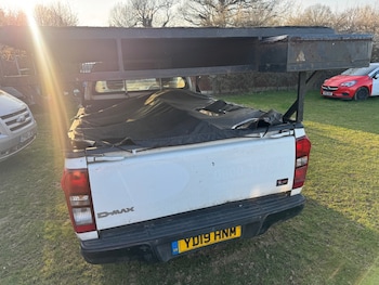 Used Isuzu D-Max 2019 for sale - 74158490: Photo
