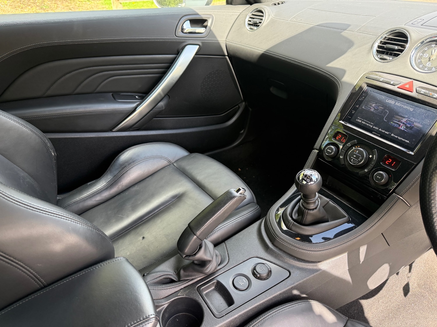 Used Peugeot RCZ 2013 for sale - 78213301: Photo 6