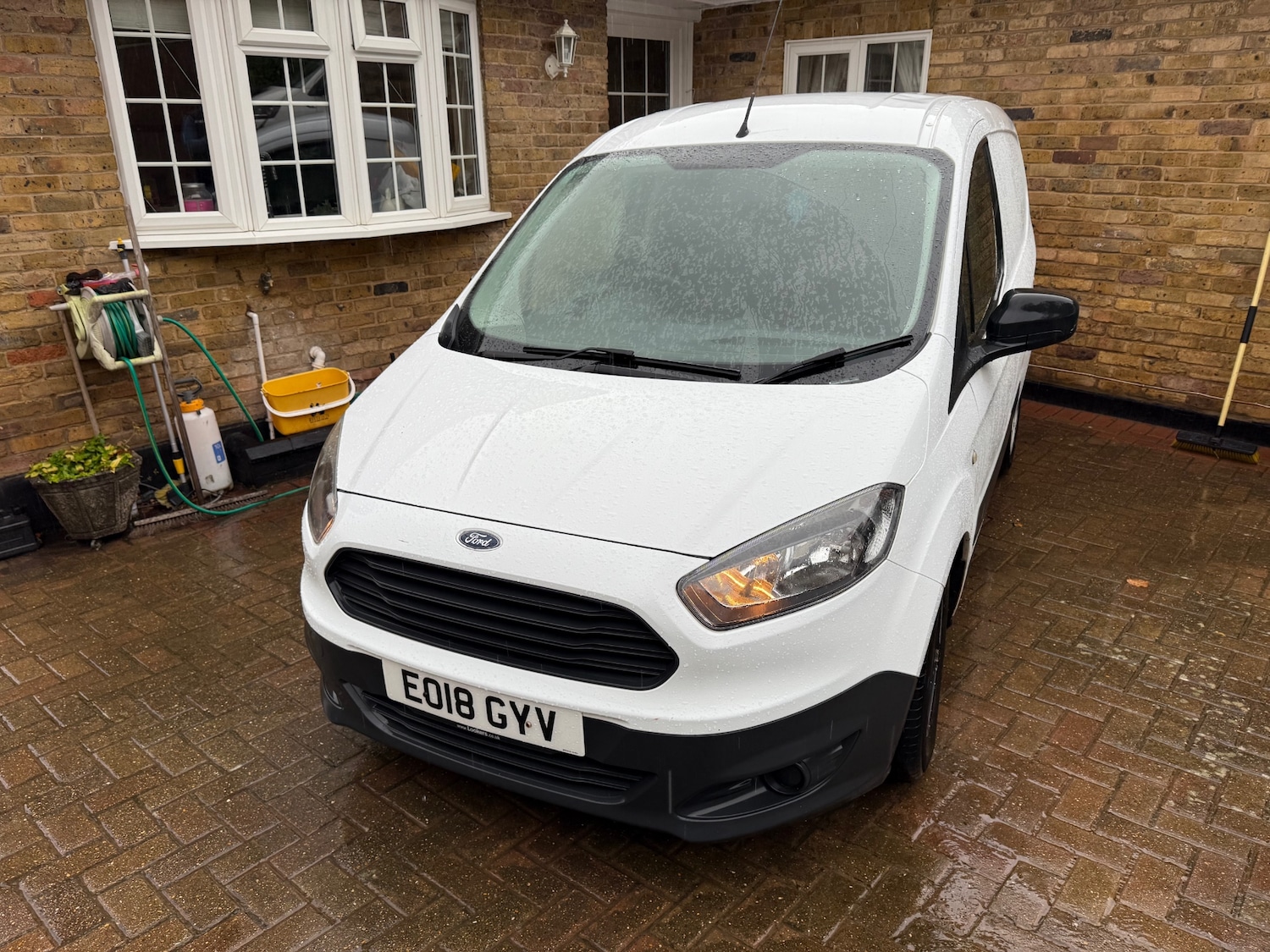 Used Ford Transit Courier 2018 for sale - 76369182: Photo 1