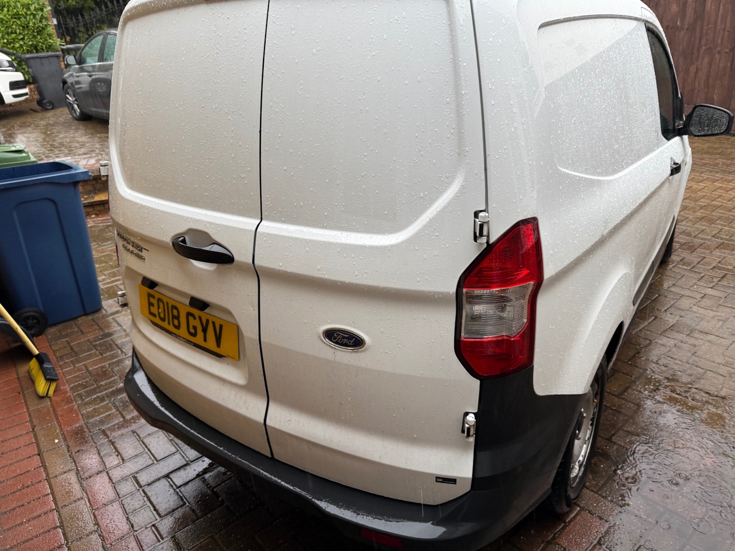 Used Ford Transit Courier 2018 for sale - 76369182: Photo 4