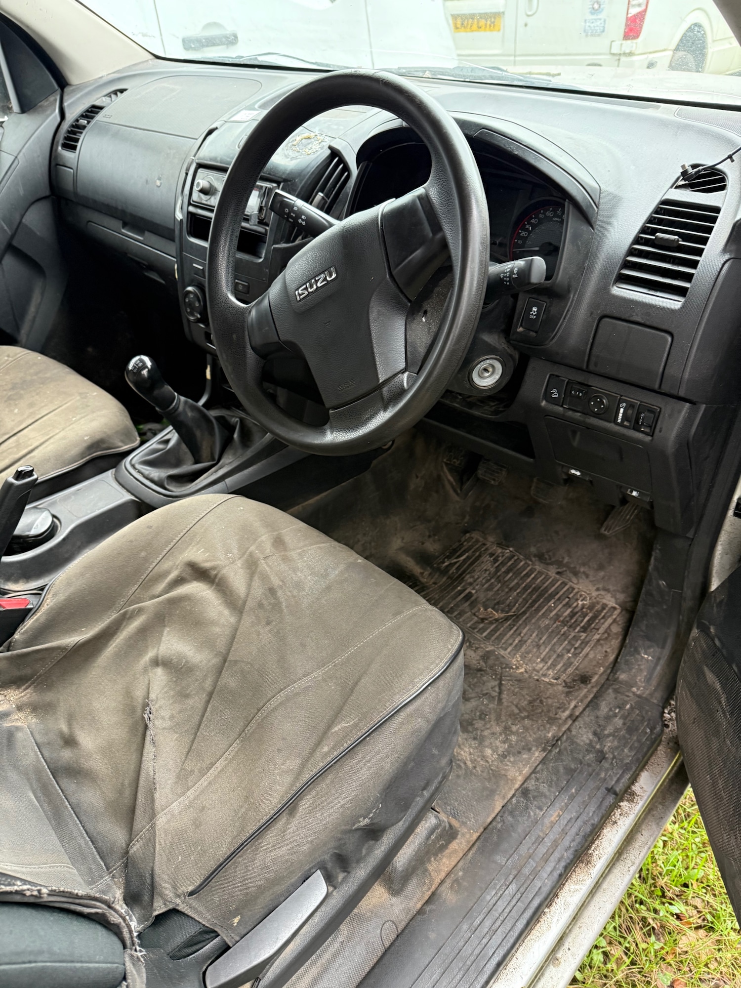 Used Isuzu D-Max 2019 for sale - 76310023: Photo 4