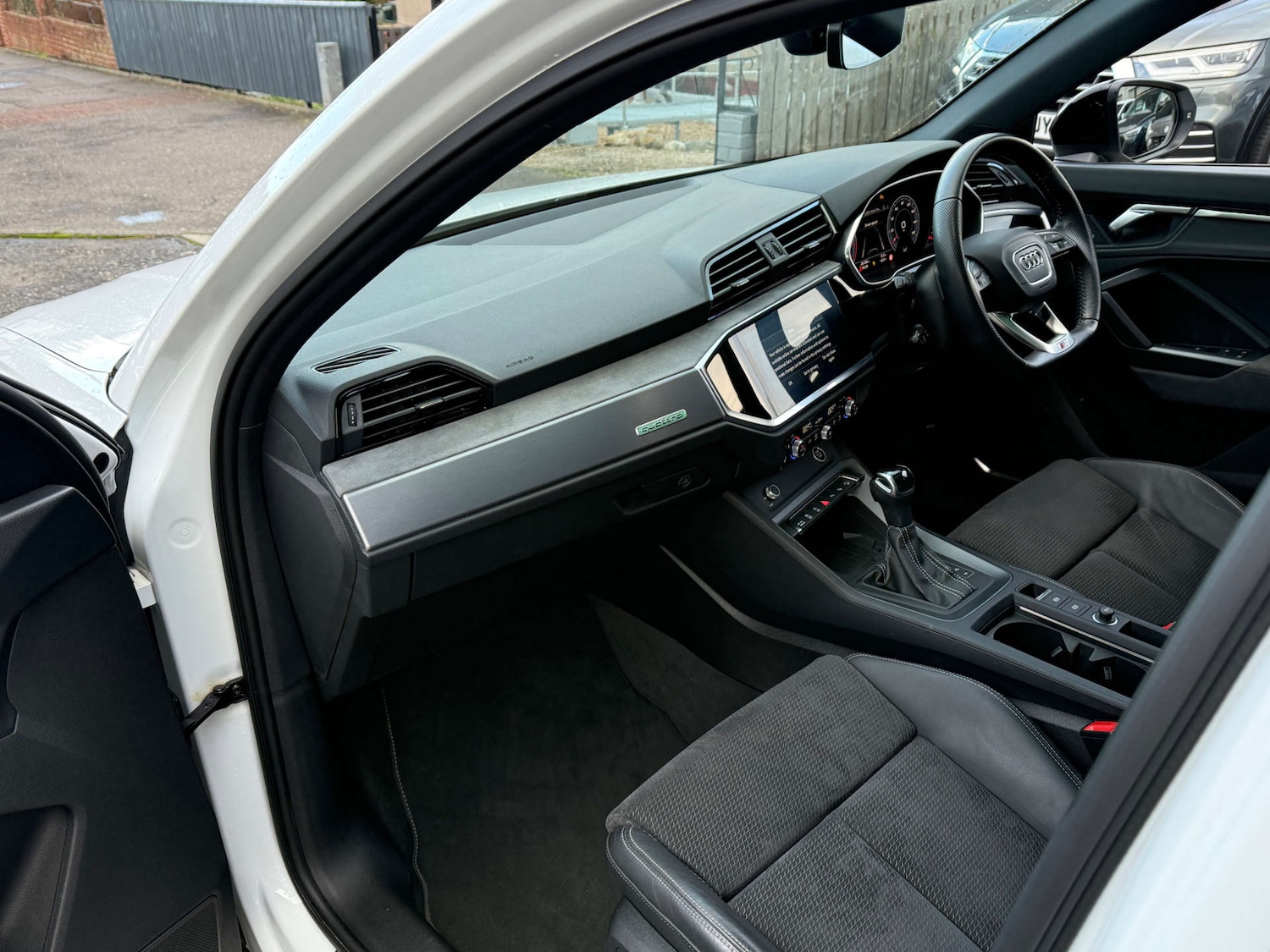 Used Audi Q3 2021 for sale - 76830856: Photo 14