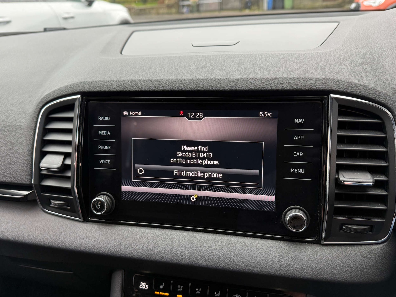 Used Skoda Karoq 2019 for sale - 77408968: Photo 19