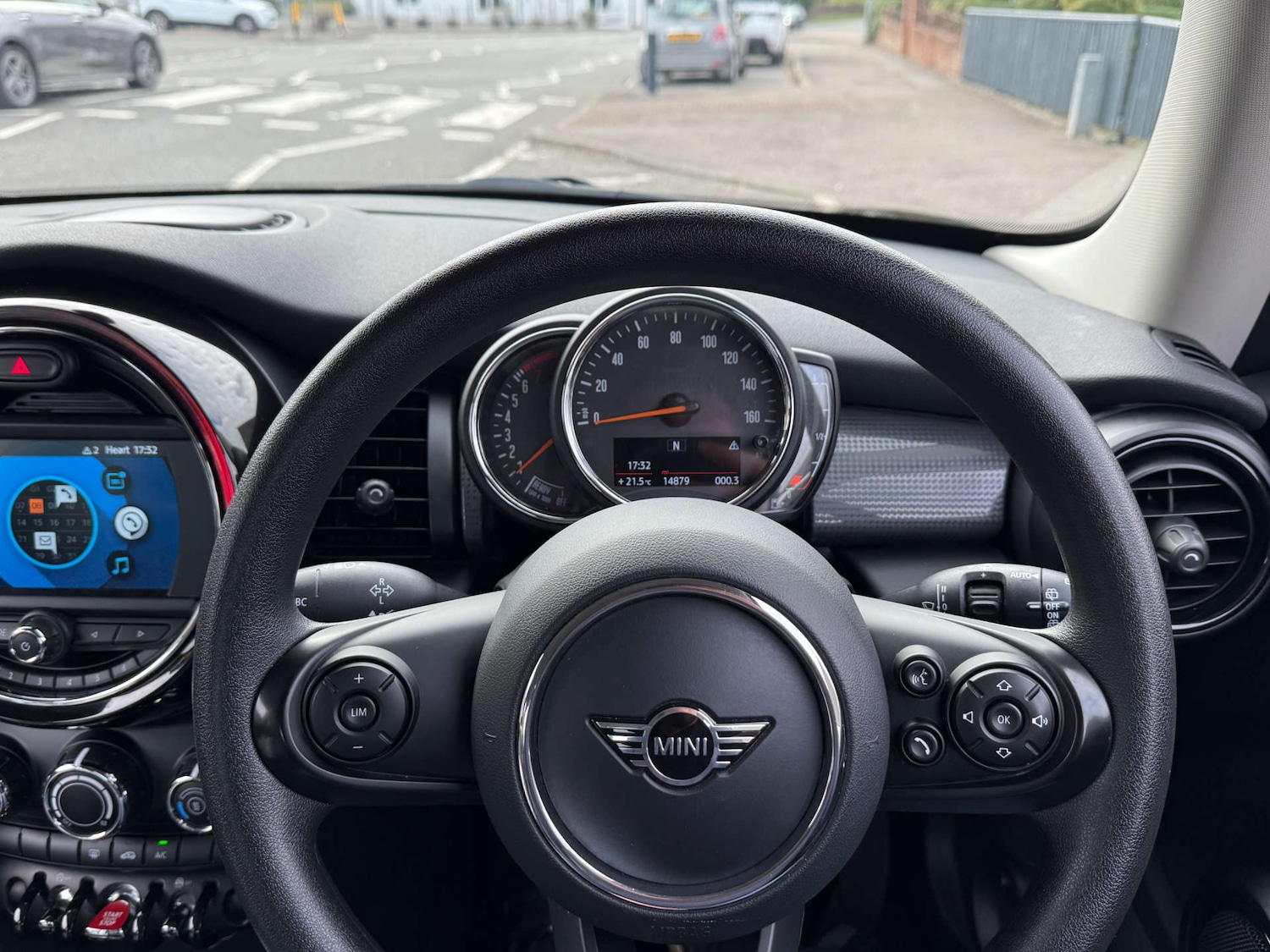 Used MINI Hatch 2021 for sale - 76830864: Photo 17