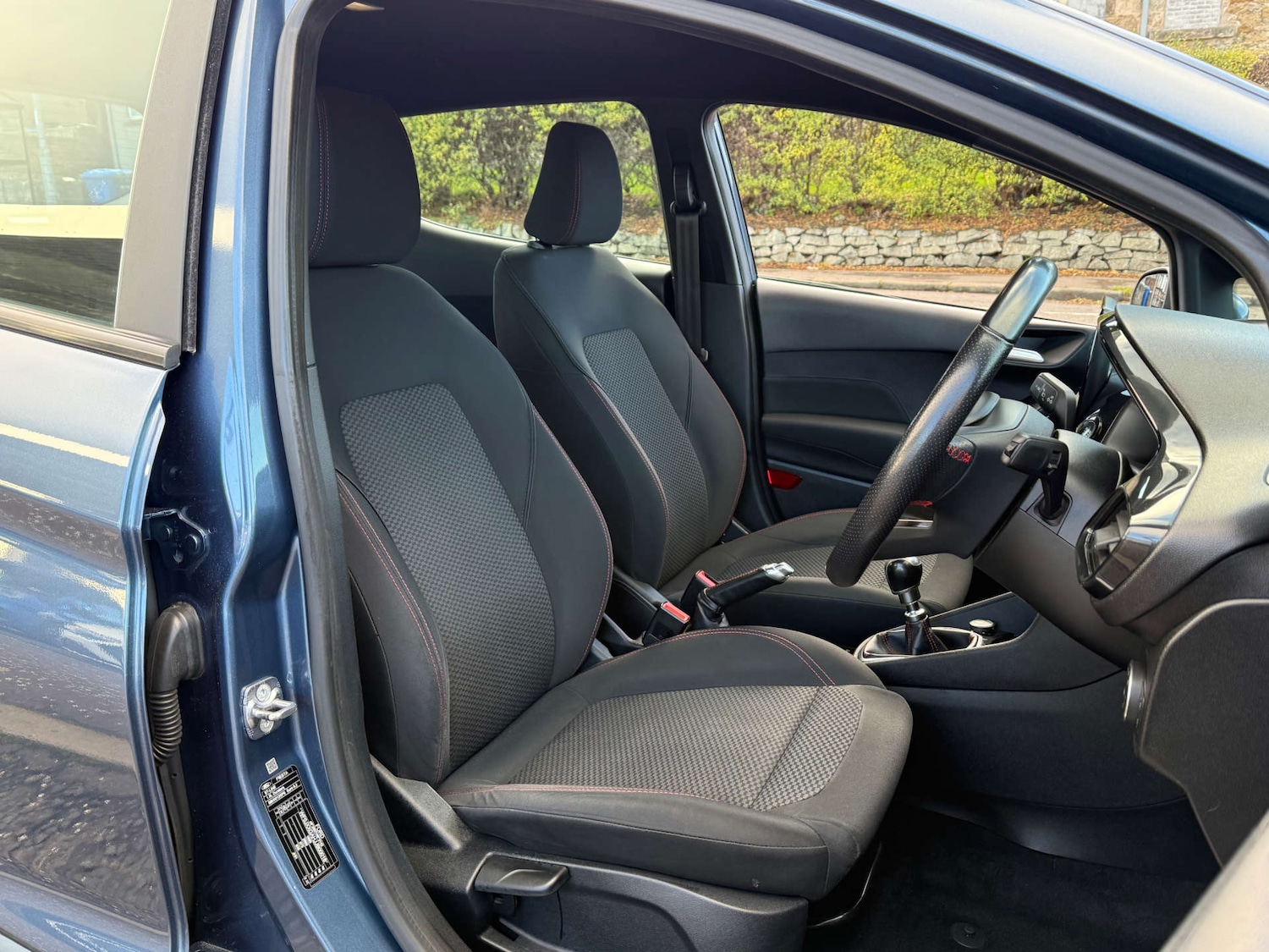 Used Ford Fiesta 2018 for sale - 76830896: Photo 11