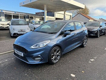 Used Ford Fiesta 2018 for sale - 76830896: Photo