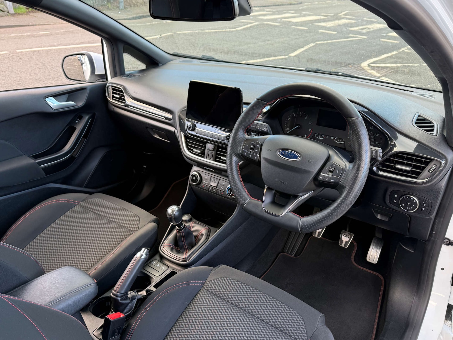 Used Ford Fiesta 2021 for sale - 76830899: Photo 2