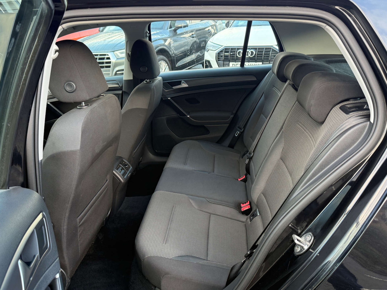 Used Volkswagen Golf 2019 for sale - 77101408: Photo 13