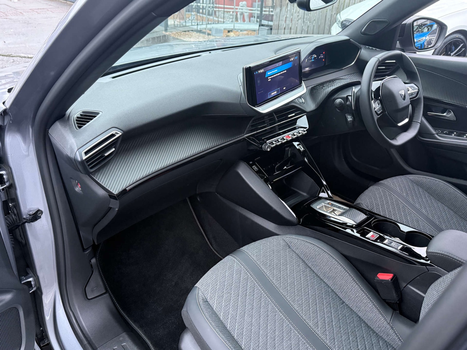 Used Peugeot 2008 2025 for sale - 77280648: Photo 14