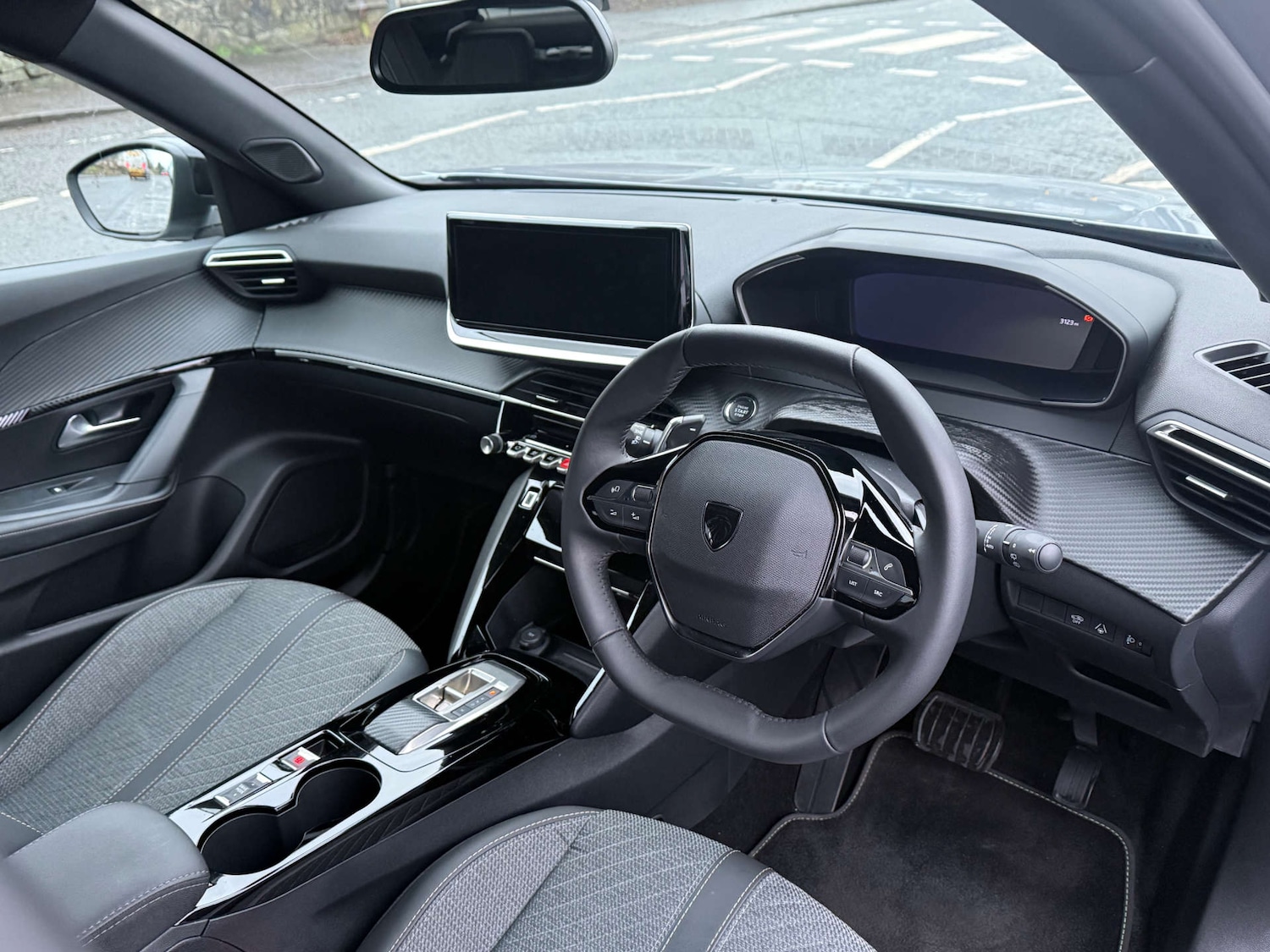 Used Peugeot 2008 2025 for sale - 77280648: Photo 2