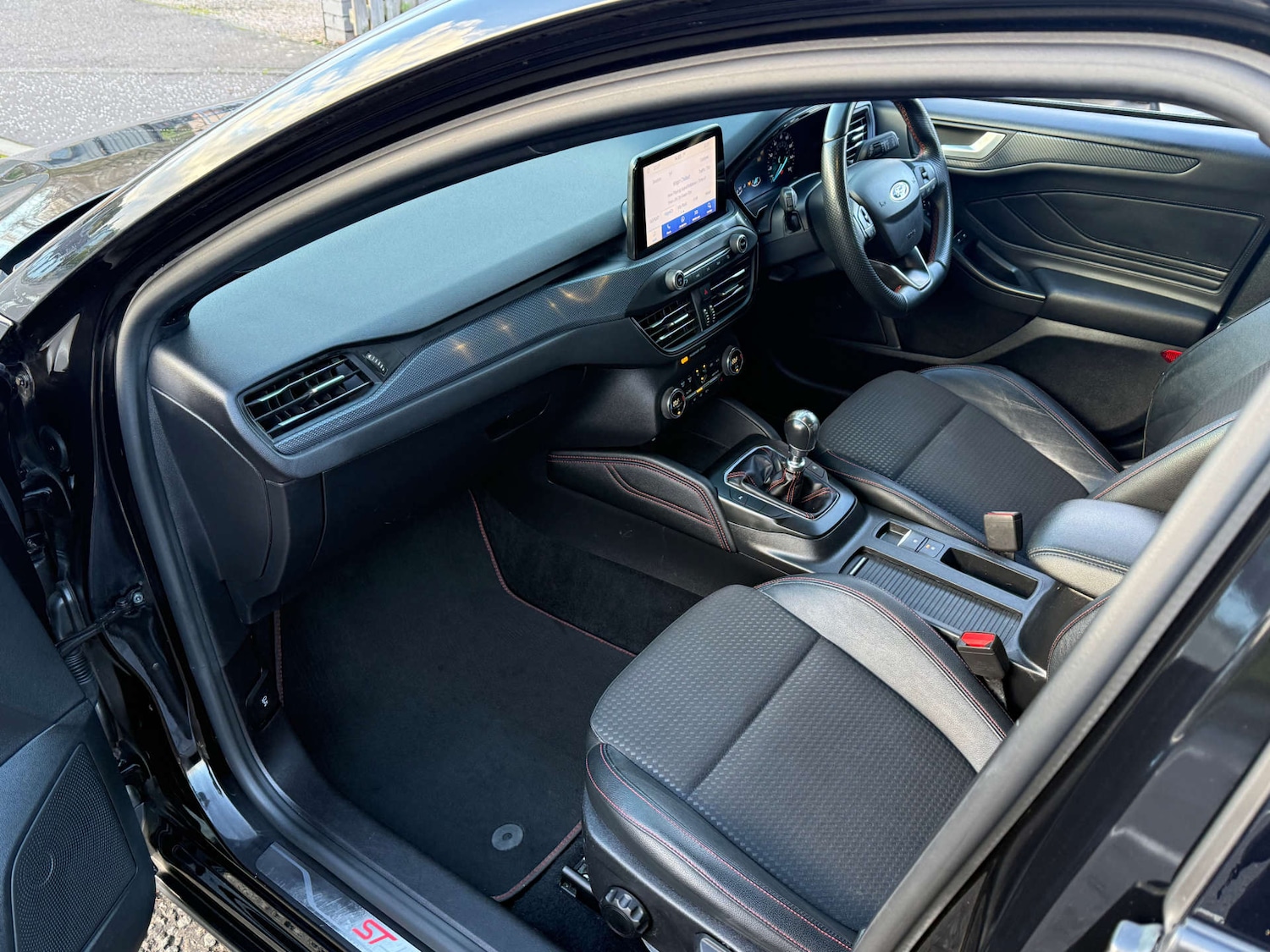 Used Ford Focus 2020 for sale - 76830904: Photo 14