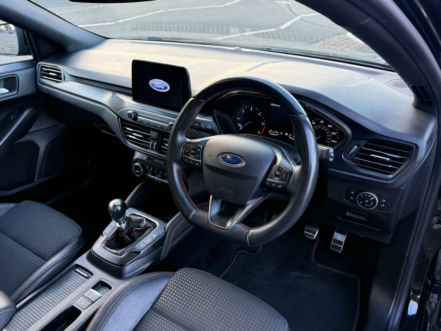 Used Ford Focus 2020 for sale - 76830904: Photo 2