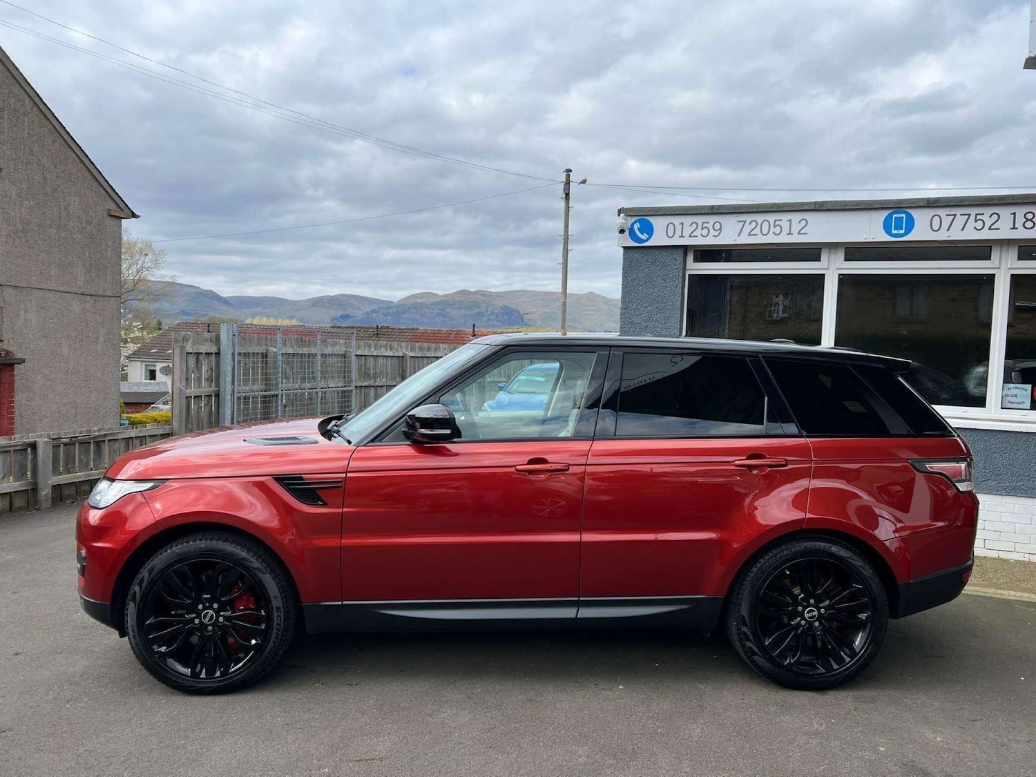 Used Land Rover Range Rover Sport 2014 for sale - 76830965: Photo 4