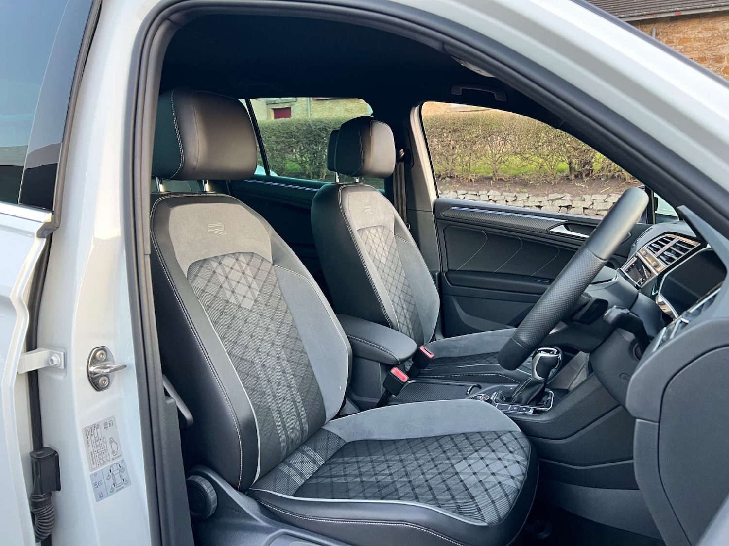 Used Volkswagen Tiguan 2022 for sale - 76830916: Photo 15