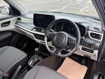 Used Suzuki Swift 2024 for sale - 78272776: Photo