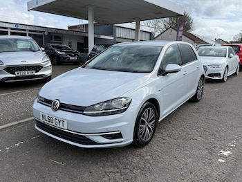 Used Volkswagen Golf 2018 for sale - 78176813: Photo