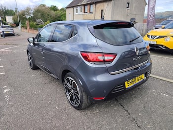 Used Renault Clio 2018 for sale - 79591757: Photo
