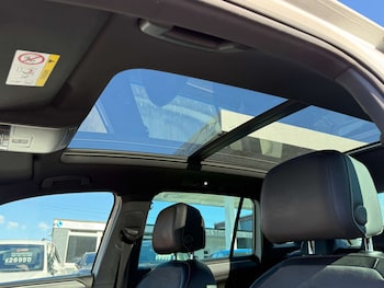 Used Volkswagen Tiguan 2017 for sale - 77762295: Photo