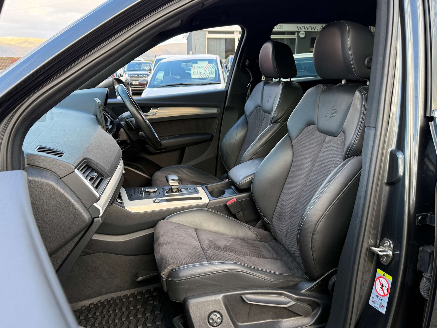 Used Audi Q5 2017 for sale - 76830936: Photo 17