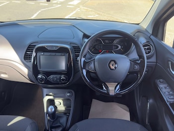 Used Renault Captur 2014 for sale - 78421266: Photo
