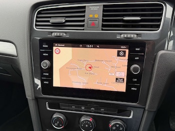 Used Volkswagen Golf 2018 for sale - 77707534: Photo