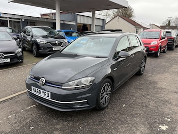 Used Volkswagen Golf 2018 for sale - 77707534: Photo
