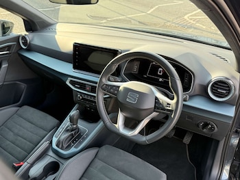 Used SEAT Arona 2025 for sale - 76830918: Photo