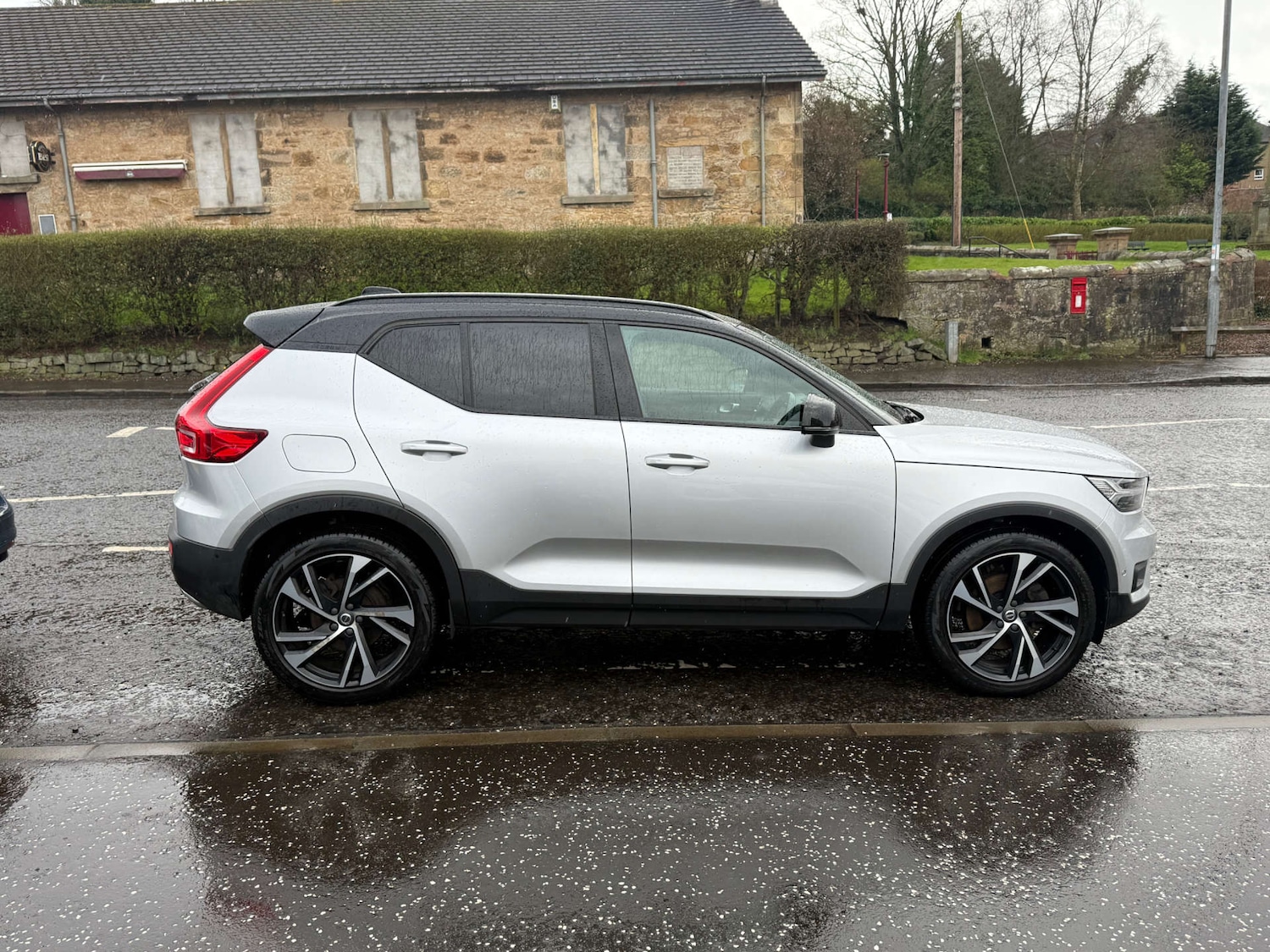 Used Volvo XC40 2018 for sale - 78097325: Photo 5