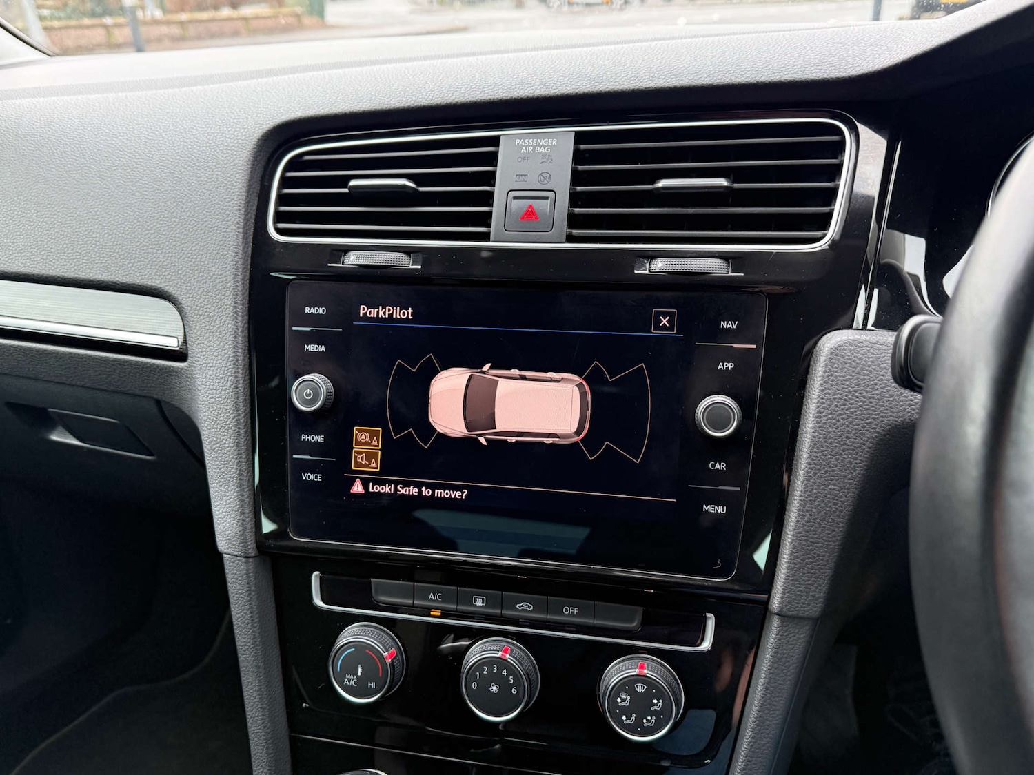 Used Volkswagen Golf 2018 for sale - 77312215: Photo 21