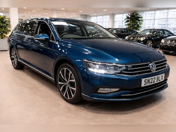 Used Volkswagen Passat 2022 for sale - 77978799: Photo