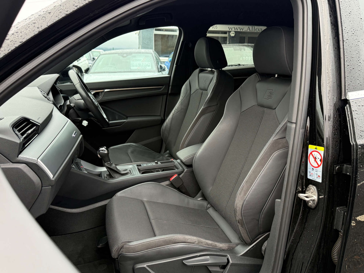 Used Audi Q3 2019 for sale - 76830858: Photo 12