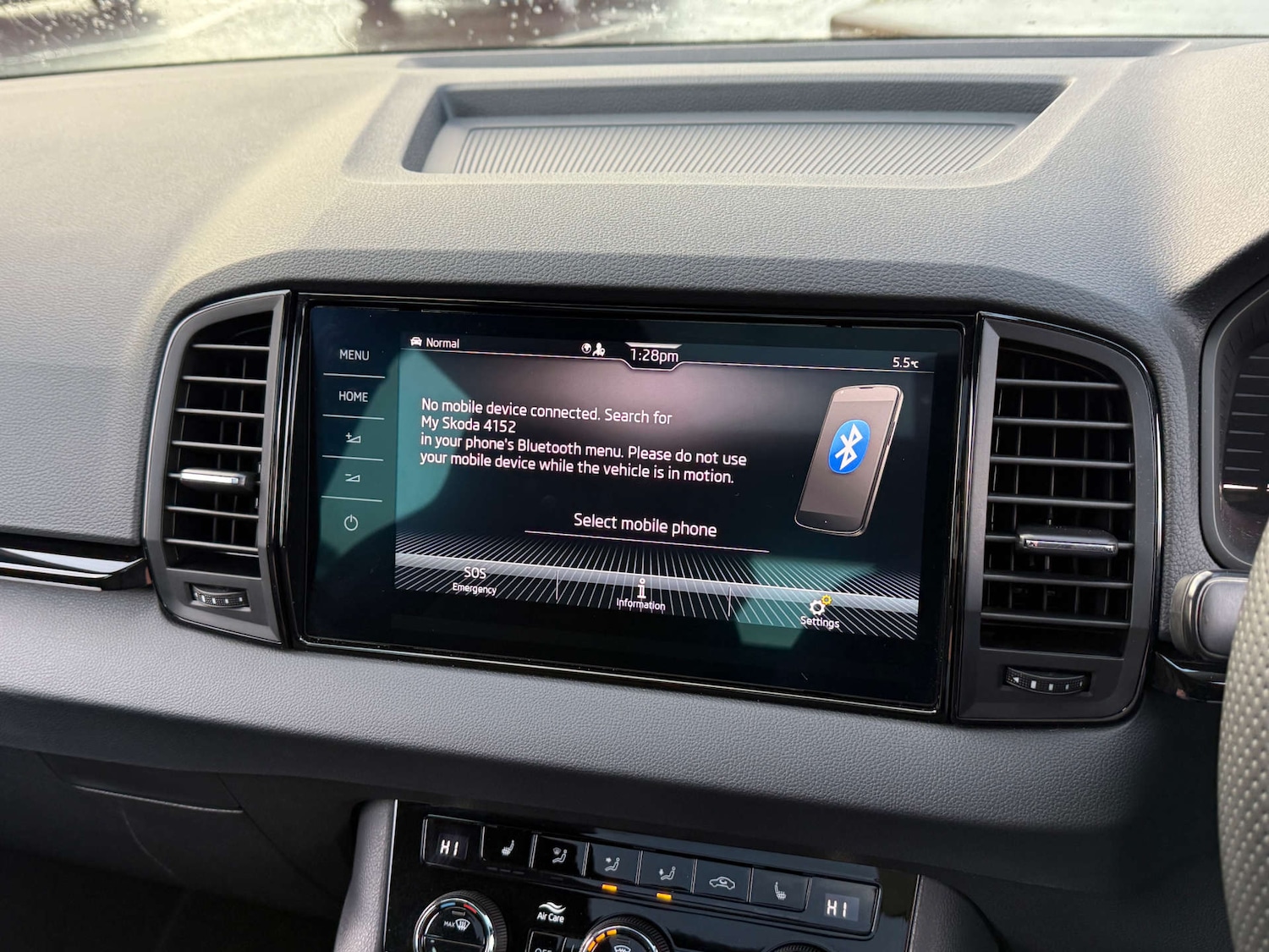 Used Skoda Karoq 2025 for sale - 76830876: Photo 28