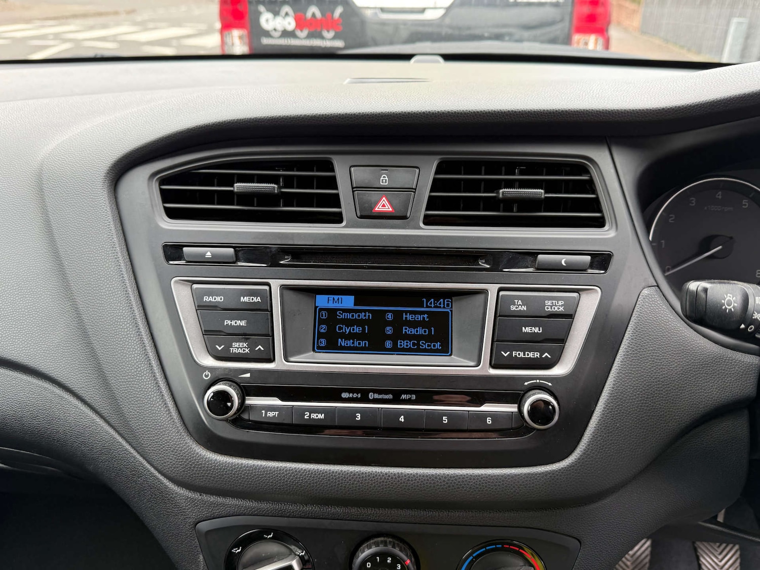 Used Hyundai i20 2018 for sale - 76830892: Photo 16