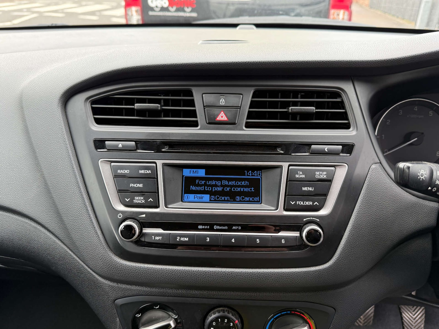 Used Hyundai i20 2018 for sale - 76830892: Photo 17