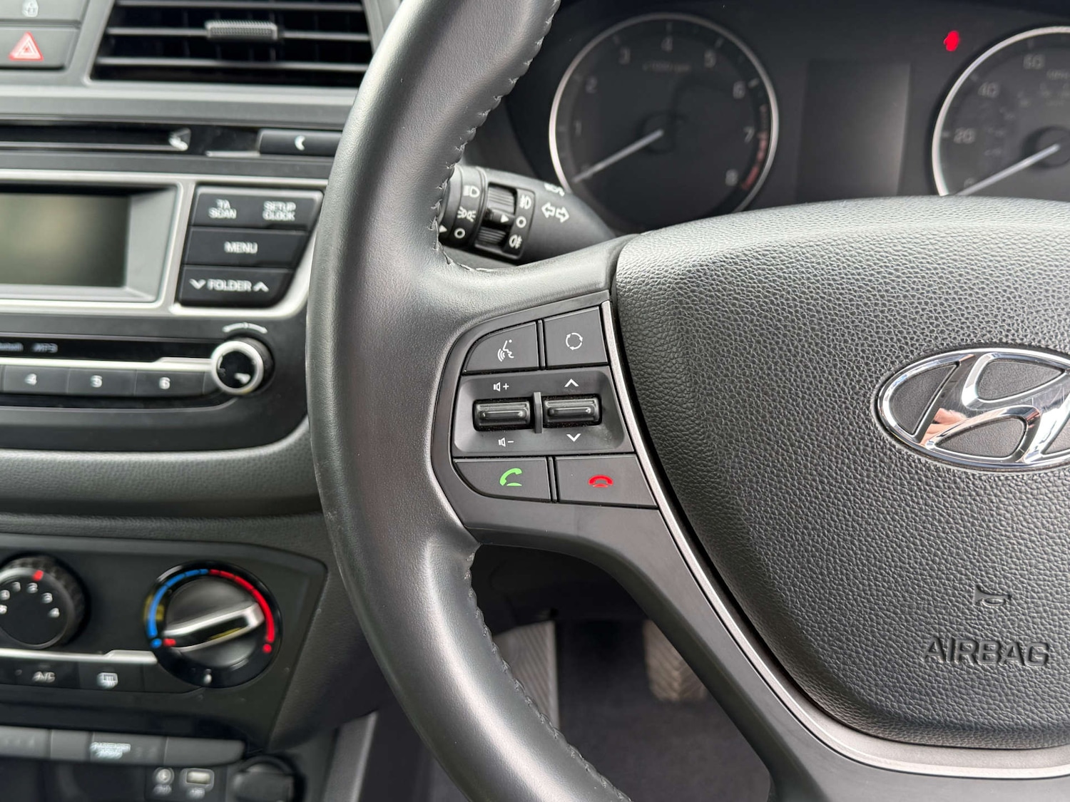 Used Hyundai i20 2018 for sale - 76830892: Photo 19