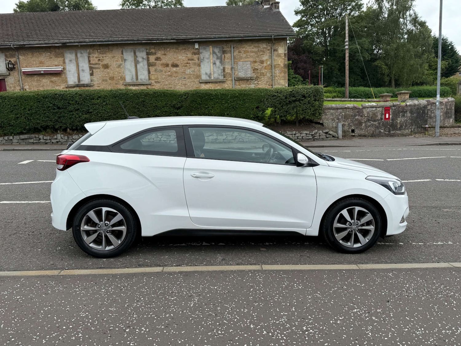 Used Hyundai i20 2018 for sale - 76830892: Photo 7