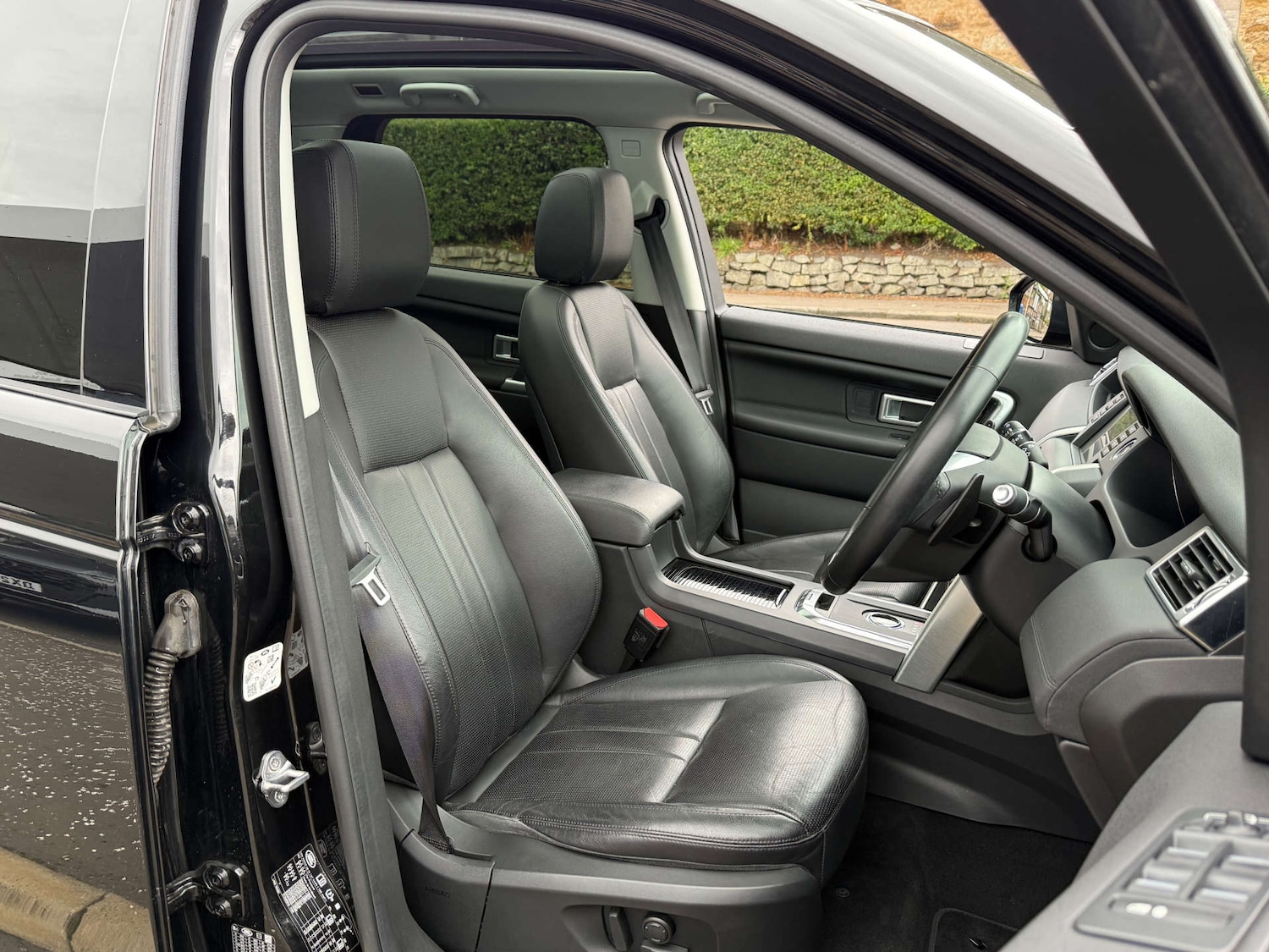 Used Land Rover Discovery Sport 2018 for sale - 76830964: Photo 15