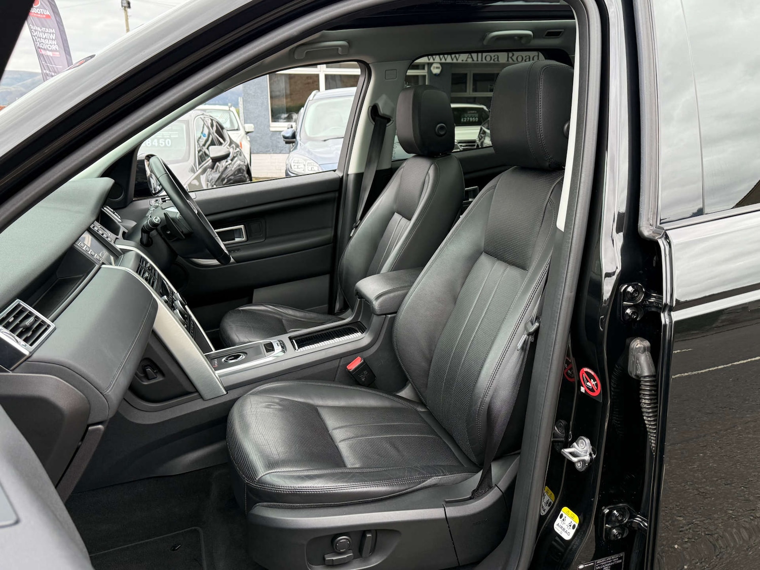 Used Land Rover Discovery Sport 2018 for sale - 76830964: Photo 17