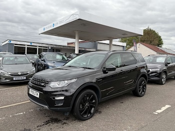 Used Land Rover Discovery Sport 2018 for sale - 76830964: Photo