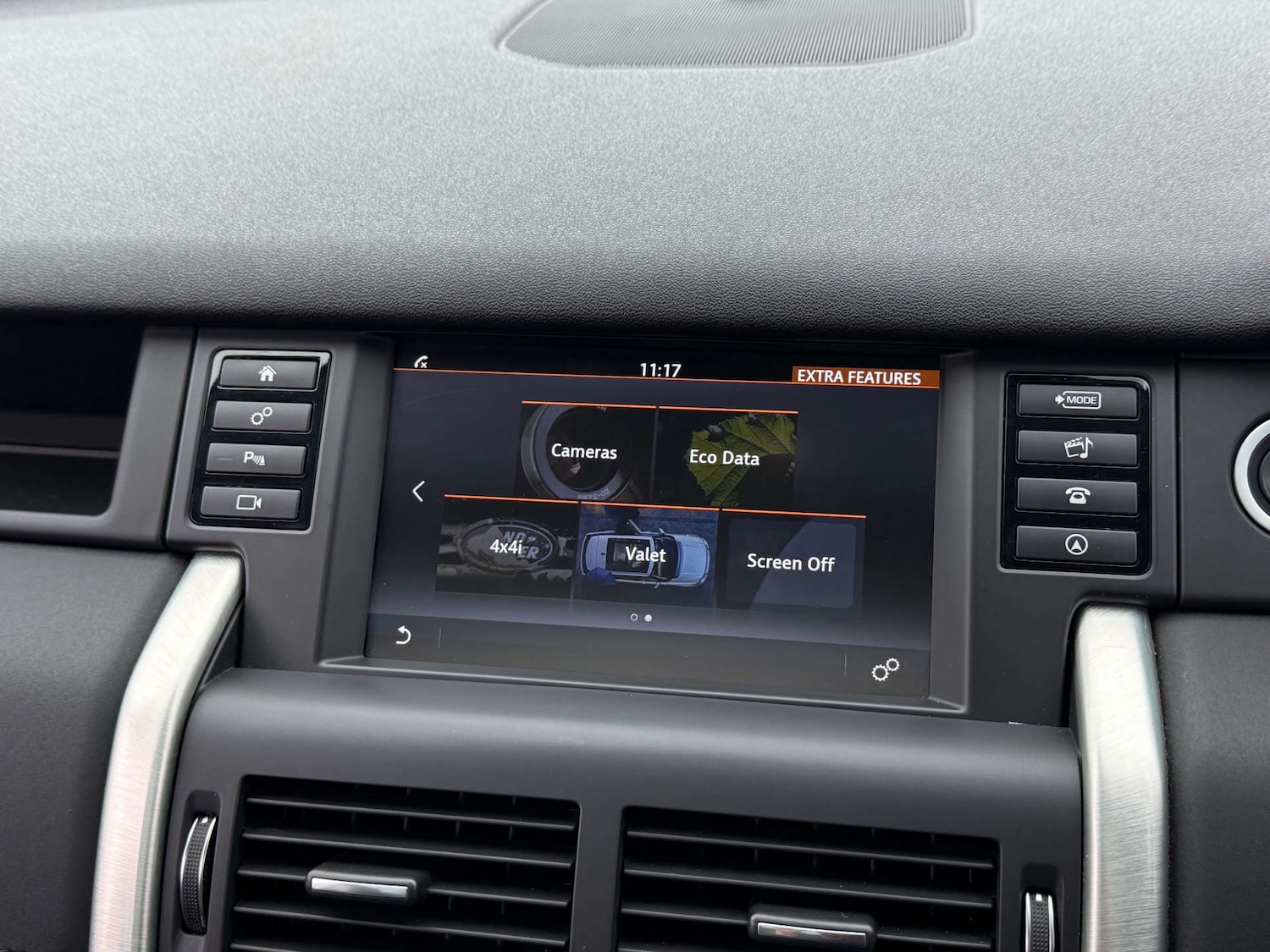 Used Land Rover Discovery Sport 2018 for sale - 76830964: Photo 30