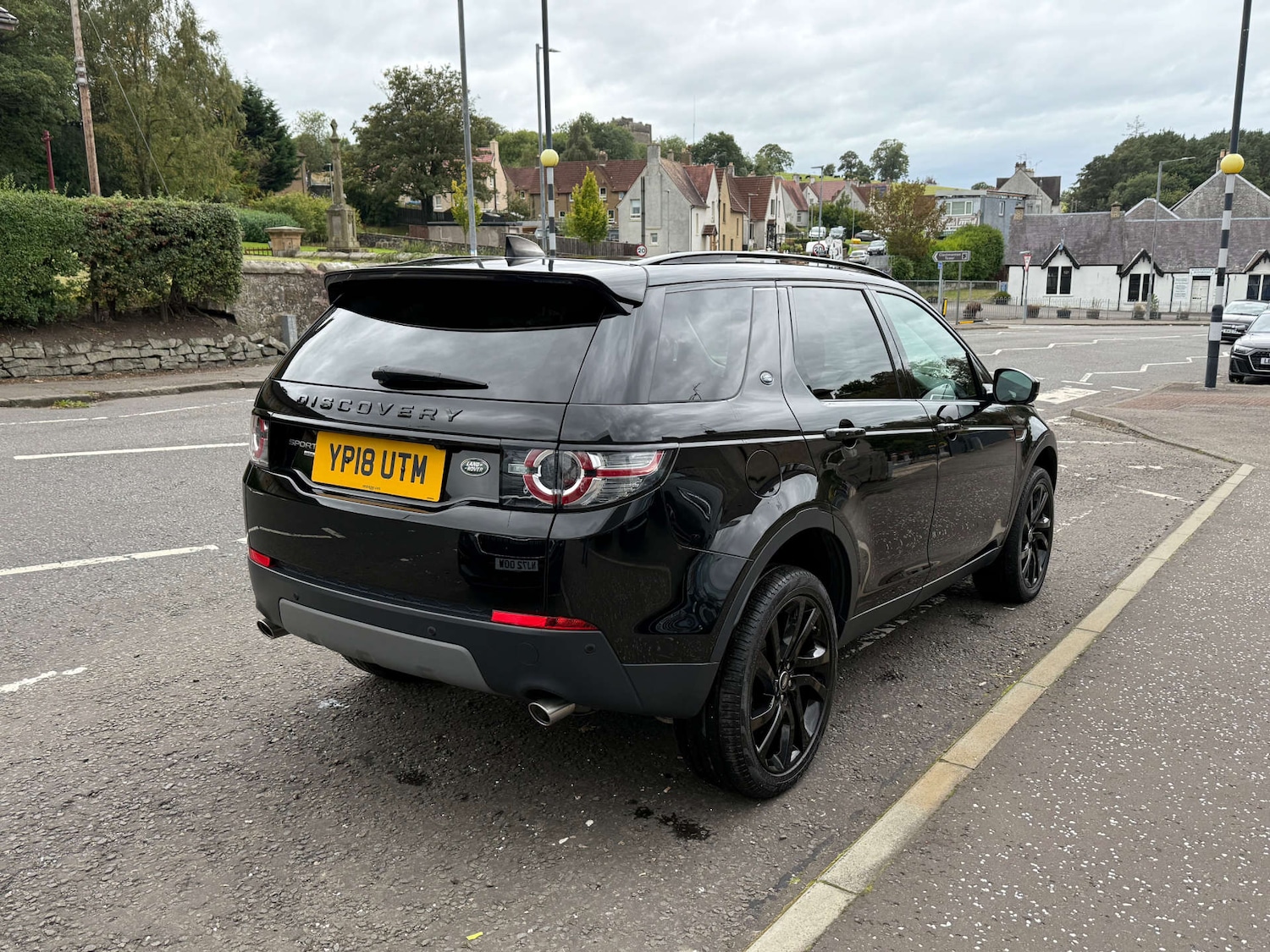 Used Land Rover Discovery Sport 2018 for sale - 76830964: Photo 9