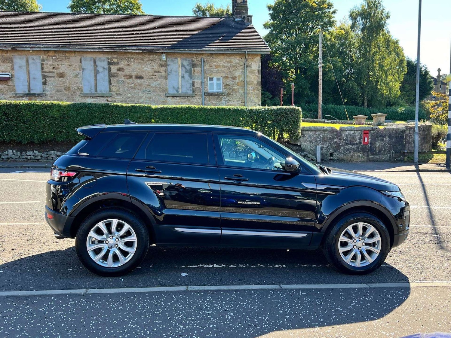 Used Land Rover Range Rover Evoque 2015 for sale - 76830905: Photo 10