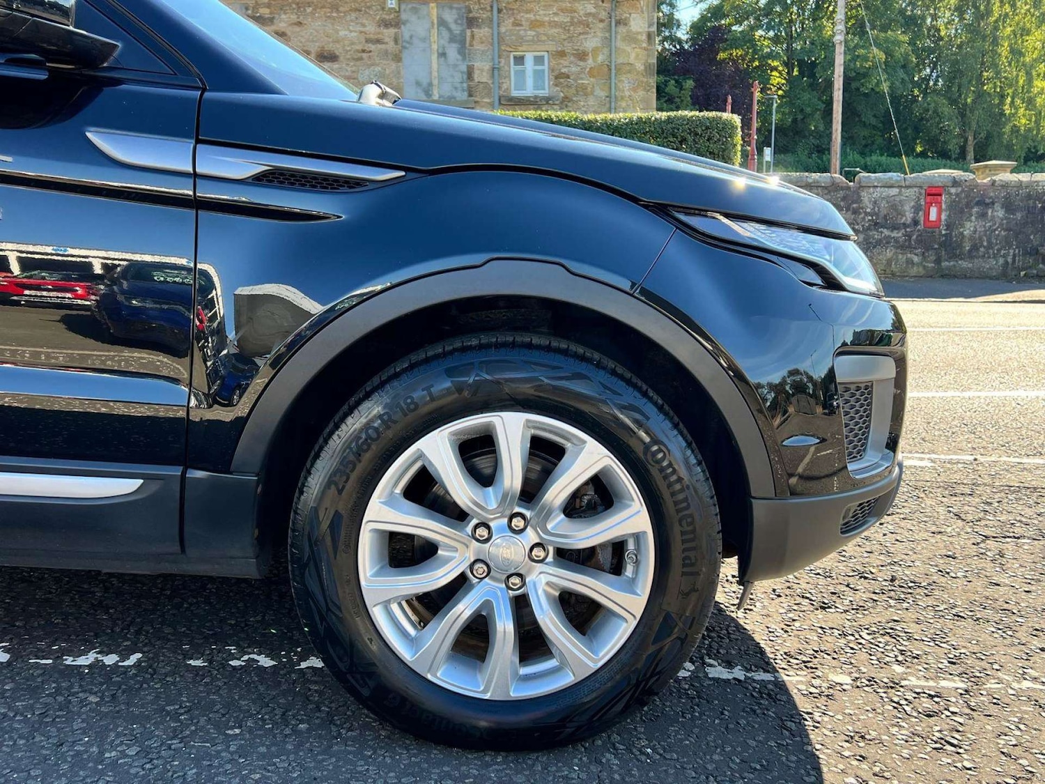Used Land Rover Range Rover Evoque 2015 for sale - 76830905: Photo 12