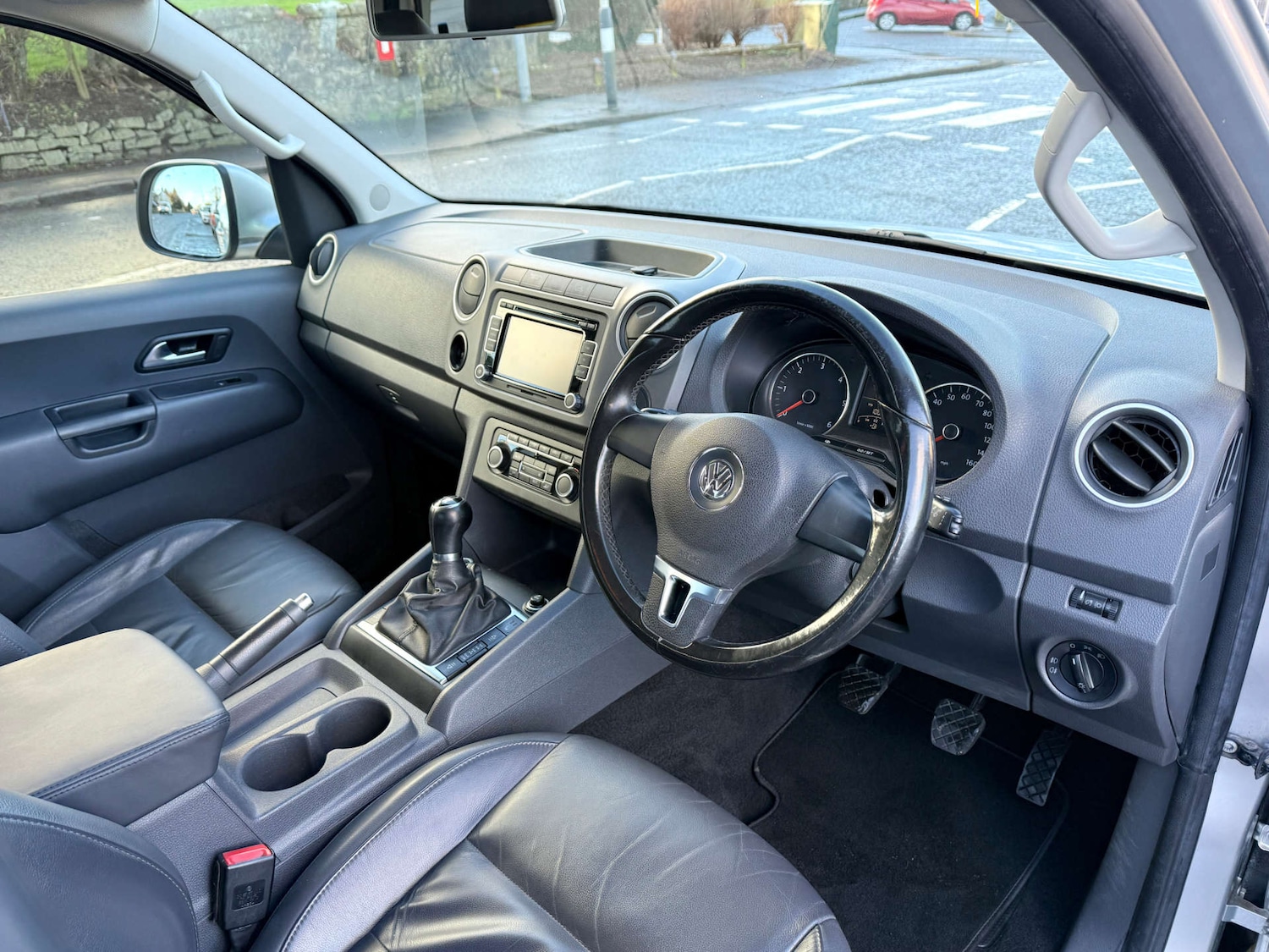 Used Volkswagen Amarok 2012 for sale - 77129092: Photo 2