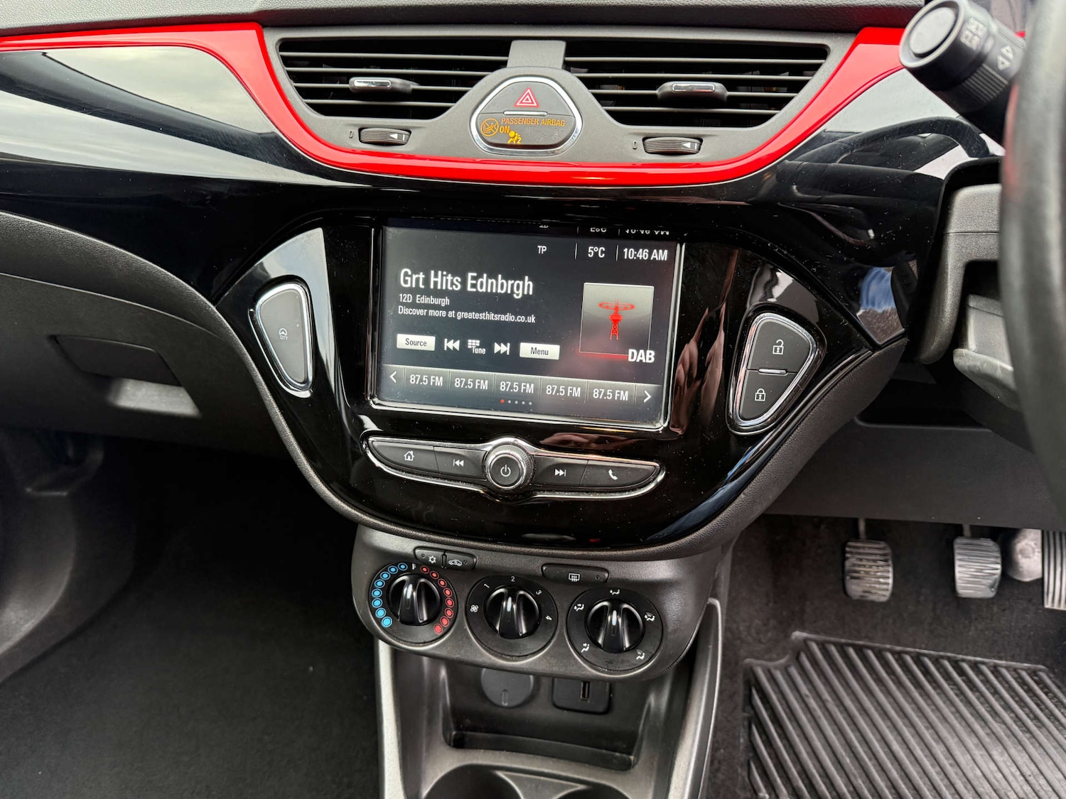 Used Vauxhall Corsa 2017 for sale - 77195854: Photo 3