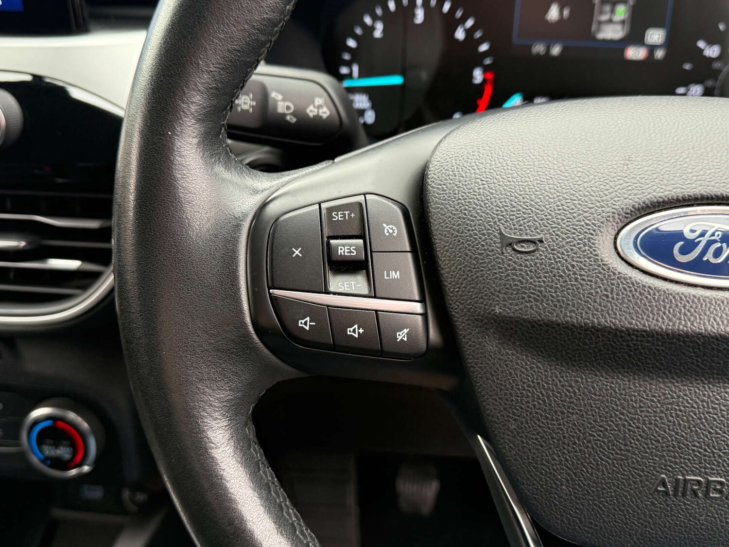 Used Ford Kuga 2020 for sale - 78123003: Photo 25