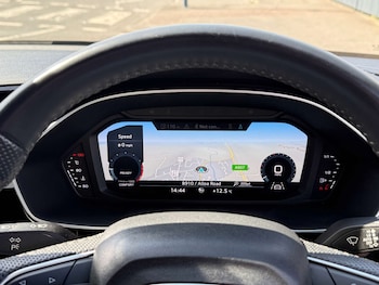 Used Audi Q3 2020 for sale - 78356305: Photo